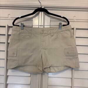 Hipster Tan Shorts Size 7‎